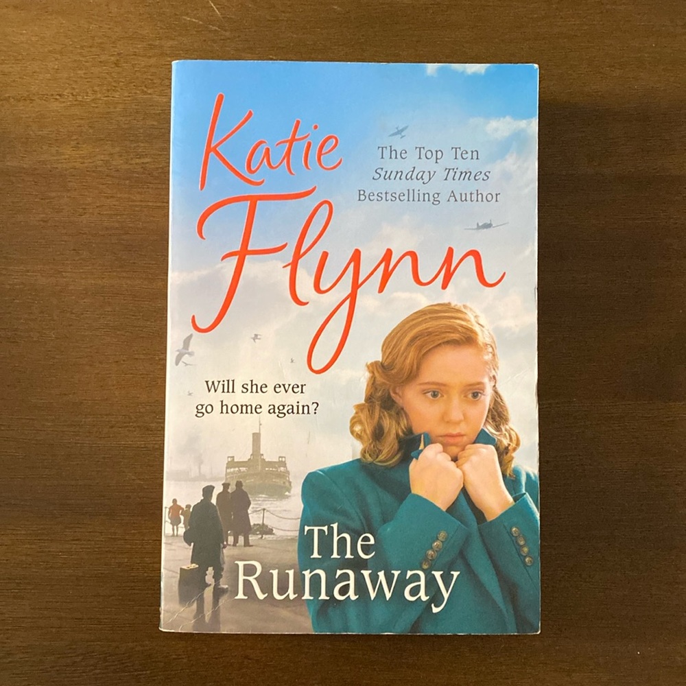 The Runaway by Katie Flynn (paperback) Will she ever go home again?